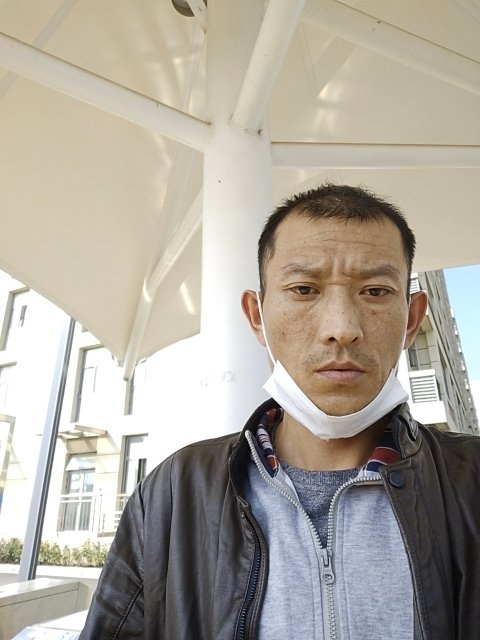 孤狼的第一张照片--苏州认干亲服务网