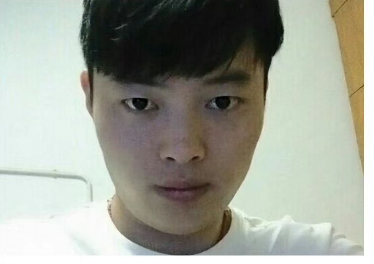 小张哥哥的第一张照片--苏州认干亲服务网